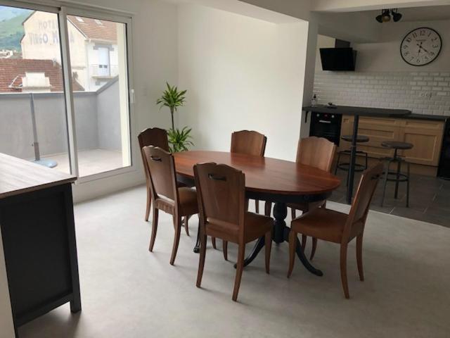 Loft Reve Du Soir 125 M2 Climatise 350 M De La Gare Apartment Lourdes Exterior foto