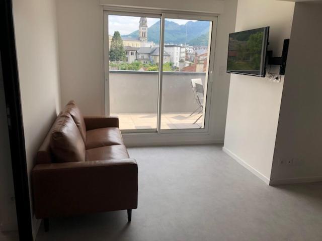 Loft Reve Du Soir 125 M2 Climatise 350 M De La Gare Apartment Lourdes Exterior foto